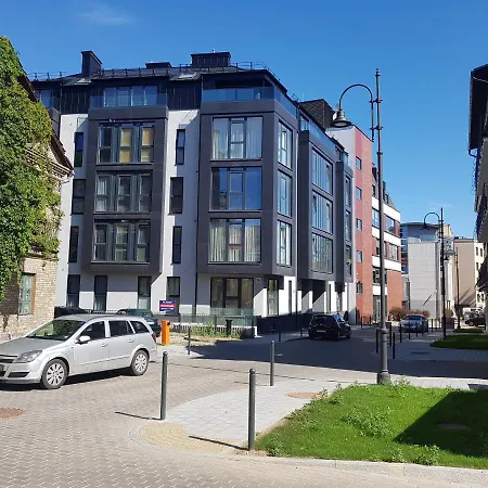 Happy Ugne, The Is In The Heart Of The Old Town, Self-check-in, Car-parking *