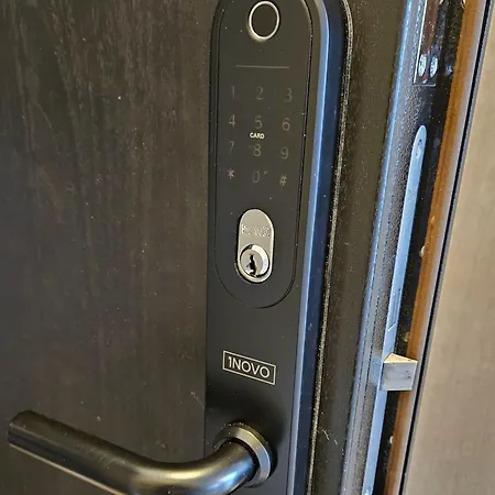 Happy Ugne, The Is In The Heart Of The Old Town, Self-check-in, Car-parking 公寓 *