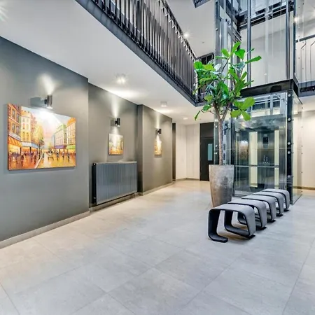 Happy Ugne, The Is In The Heart Of The Old Town, Self-check-in, Car-parking Апартаменти