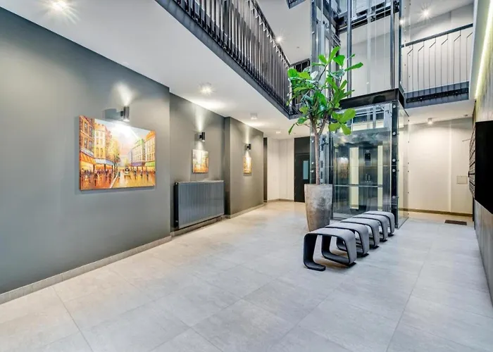 Happy Ugne, The Is In The Heart Of The Old Town, Self-check-in, Car-parking Апартаменти